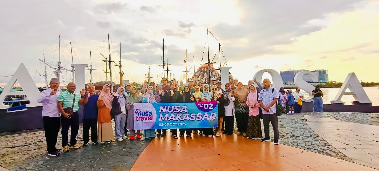Gambar kumpulan di Pantai Losari